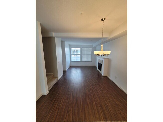 Photo - 20831-20870 70 Ave