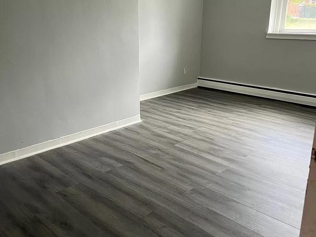 Building Photo - 365 12th Ave Unit 1 Rental