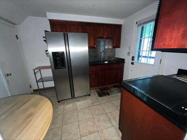 426 Hochberg Rd