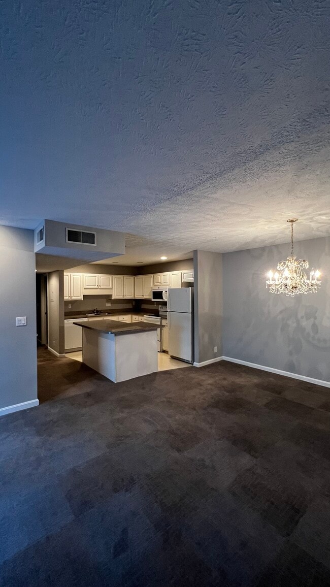 Photo - 4204 Browns Ln Unidad 104