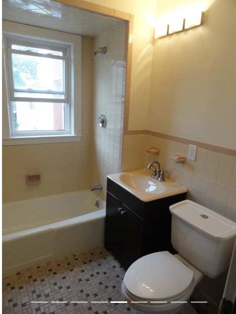 Photo - 18 Bond St Unit 1