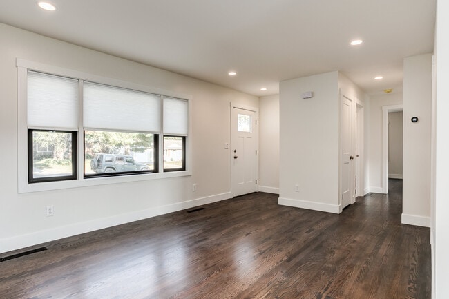 Photo - 4721 W 61st Terrace