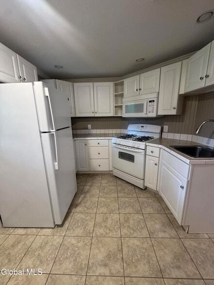 Photo - 126 N College St Unit 2