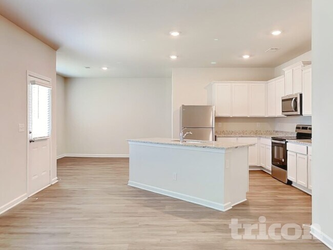 Photo - 1250 Fendt Dr