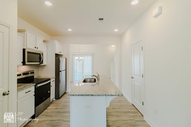 Photo - 151 Crescent Wy