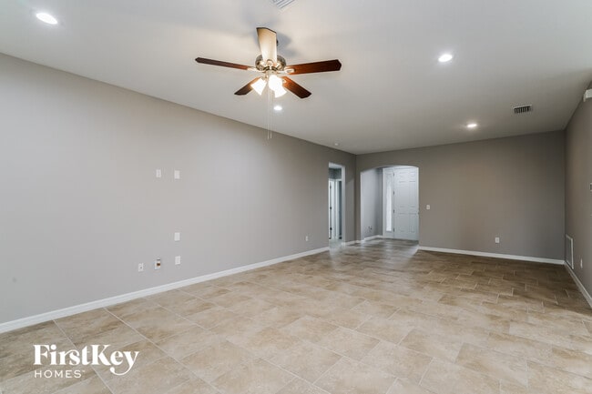 Photo - 7517 Lantern Park Ave