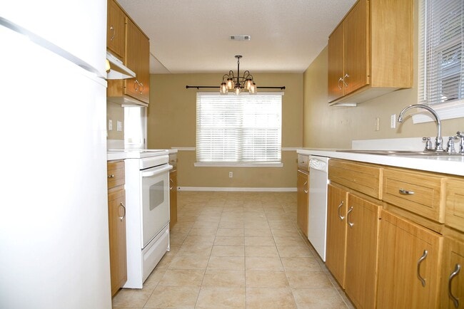 Photo - Charming 3 Bedroom in Niceville!