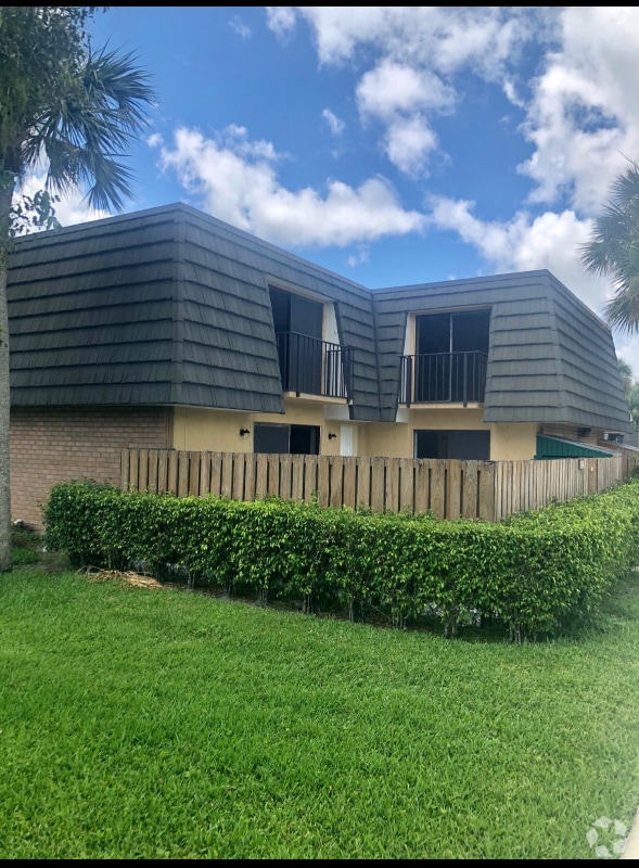 Building Photo - 3714 37th Way Rental