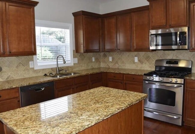 Photo - 3327 Edenridge Ct