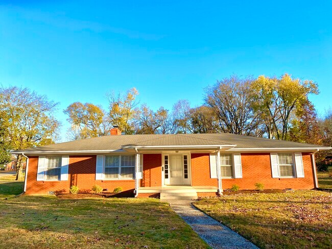 Apartments For Rent Near Middle Tennessee State University In Murfreesboro Tn Forrent Com