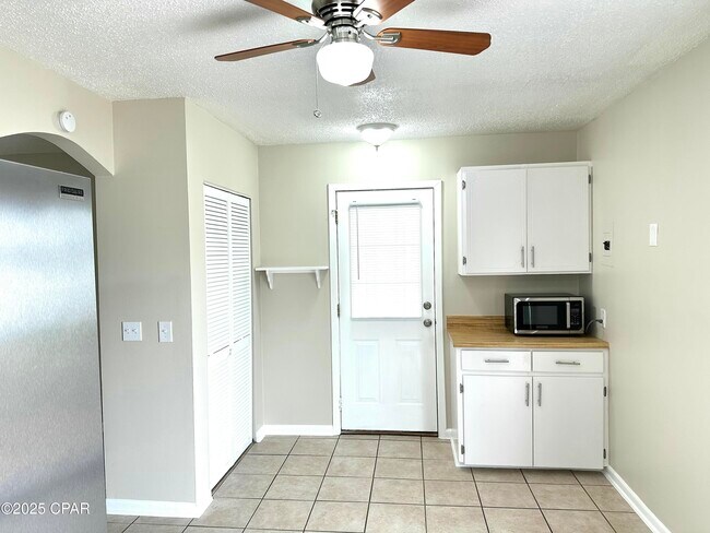 Photo - 215 San Pablo St