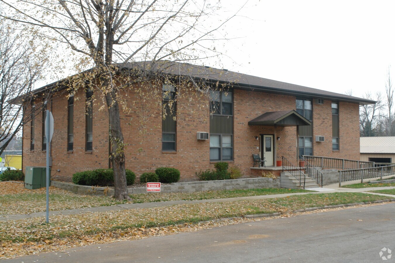 Photo - 1020 Oviatt St