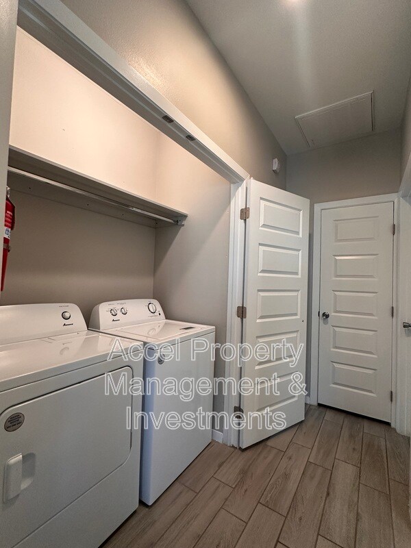 Photo - 3405 S Mia Ln Unit 4