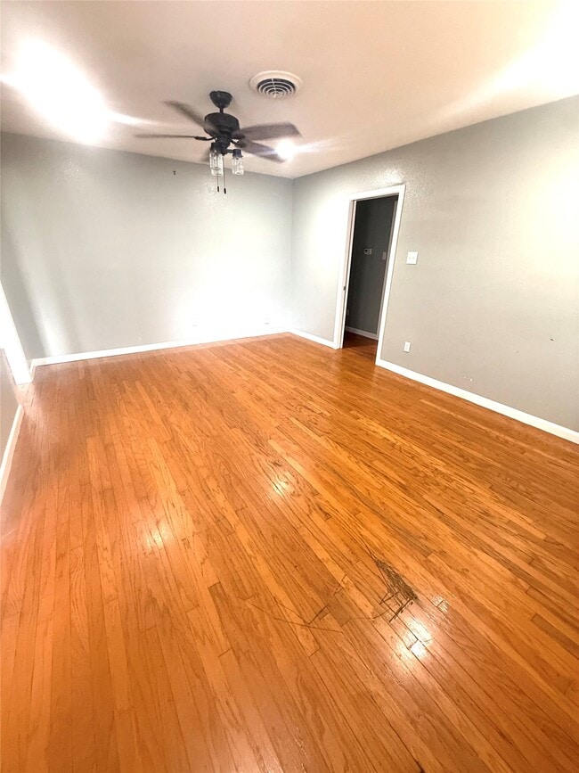 Photo - 12 Willow Ln