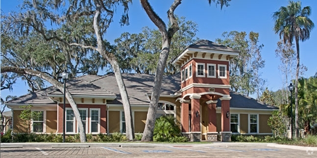 Building Photo - Cristina Woods Apartments