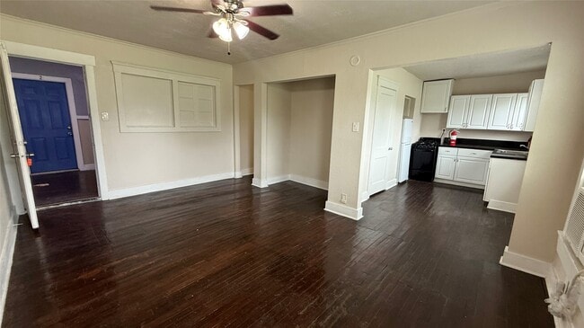 Building Photo - 3508 Mosley Ct Unit 07 Rental