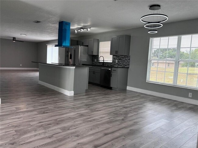 Photo - 134 Pansy Ct