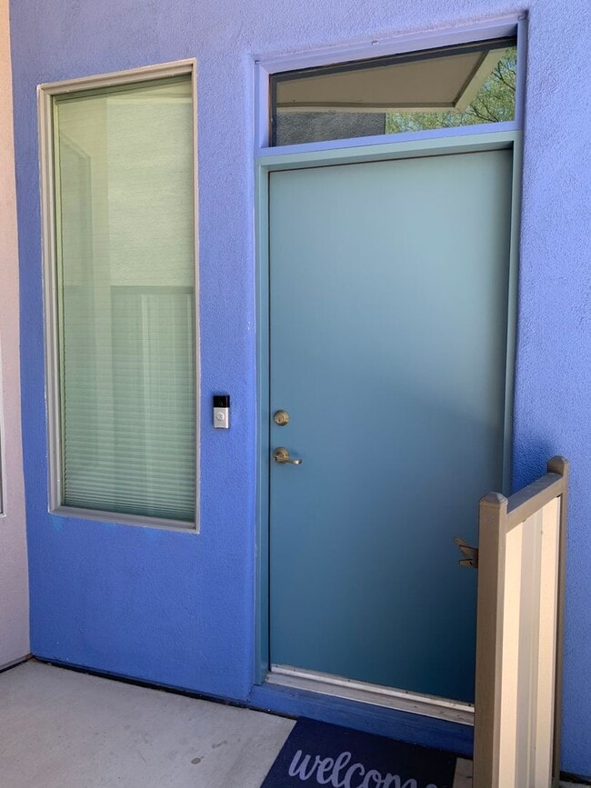 975 E Park Modern Dr