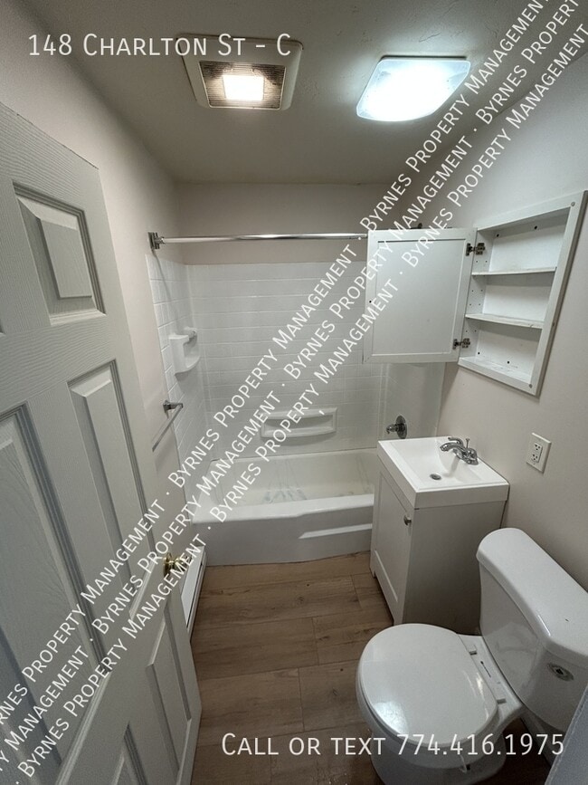 Photo - 148 Charlton St Unit C