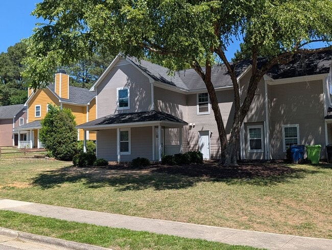 Photo - 4632 Kilcullen Dr Unit D