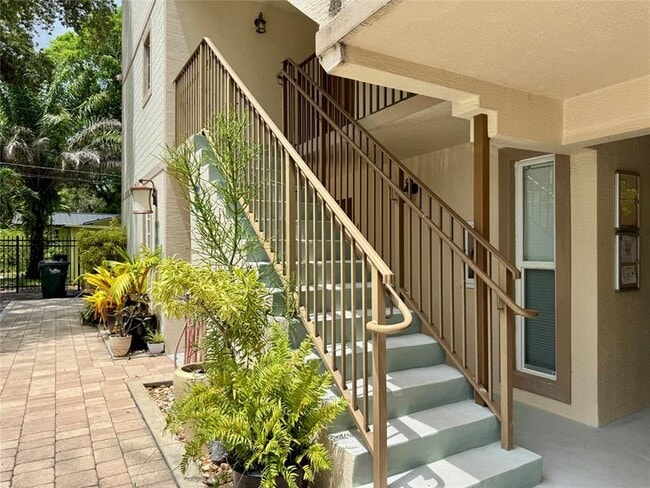 Photo - 1313 SW 8th Ct Unidad 4