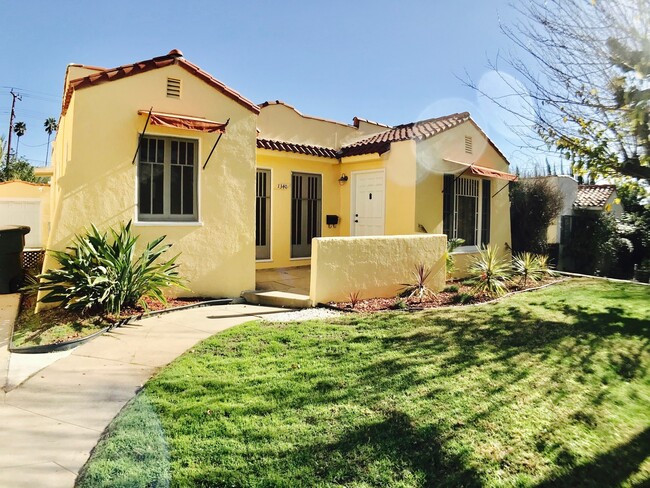 SFM Remodeled Home In Glendale with a Larg... - SFM Remodeled Home In Glendale with a Larg...