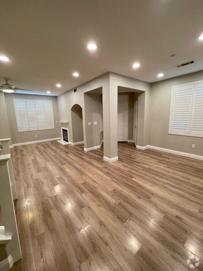 Building Photo - 414 Timberwood Rental