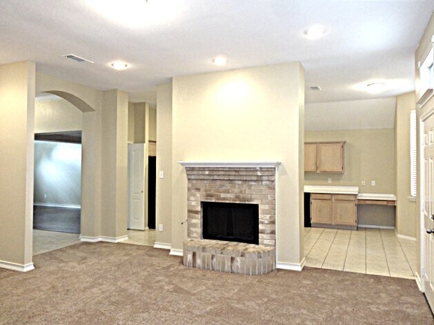 Photo - 729 Turnstone Dr