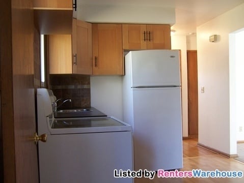 Photo - Available June 5th 2 Bedroom 1 Bath Duplex in Plymouth