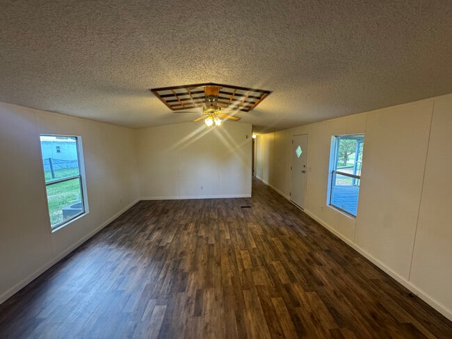 Photo - 1341 County Rd 1135