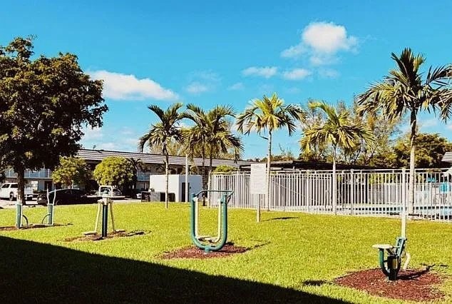 Photo - 2601 NW 207th St Unit Lakehouse - 1 Bedroom