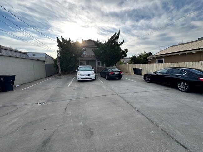 Photo - 1630 Parker Ave Unit B