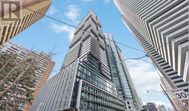 Photo - 55 Charles St E Unit 4912