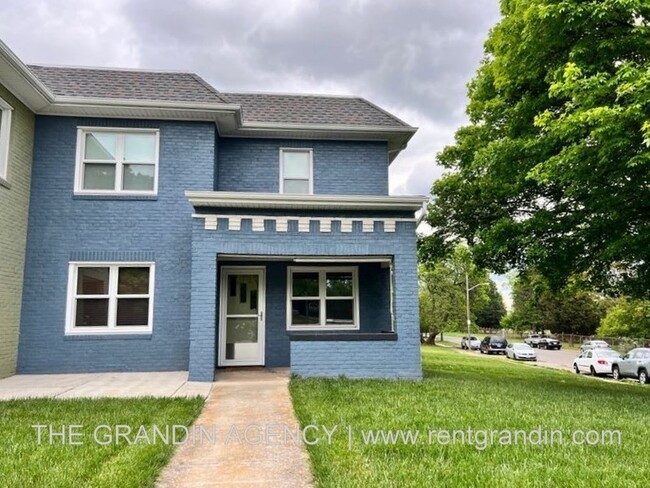 Photo - 1518 Wautauga St SW House