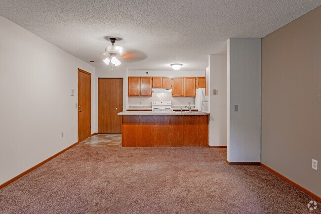 2BR, 1BA