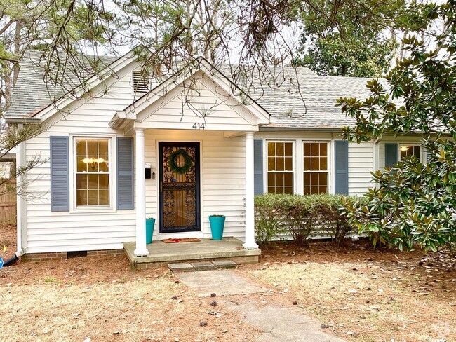 Building Photo - Timeless Single Family Home