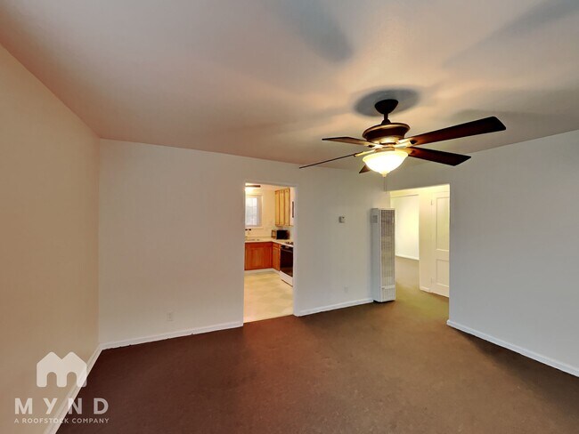 Photo - 2048 81st Ave