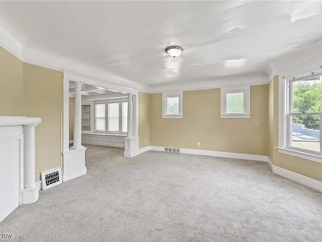 Photo - 10409 Ostend Ave Unit 2