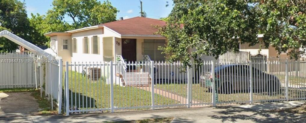 Photo - 75 E 41st St