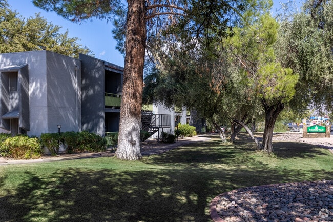 Saguaro Villas