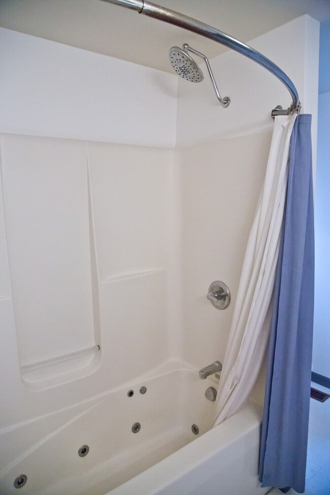 Photo - 1460 Blue Course Dr