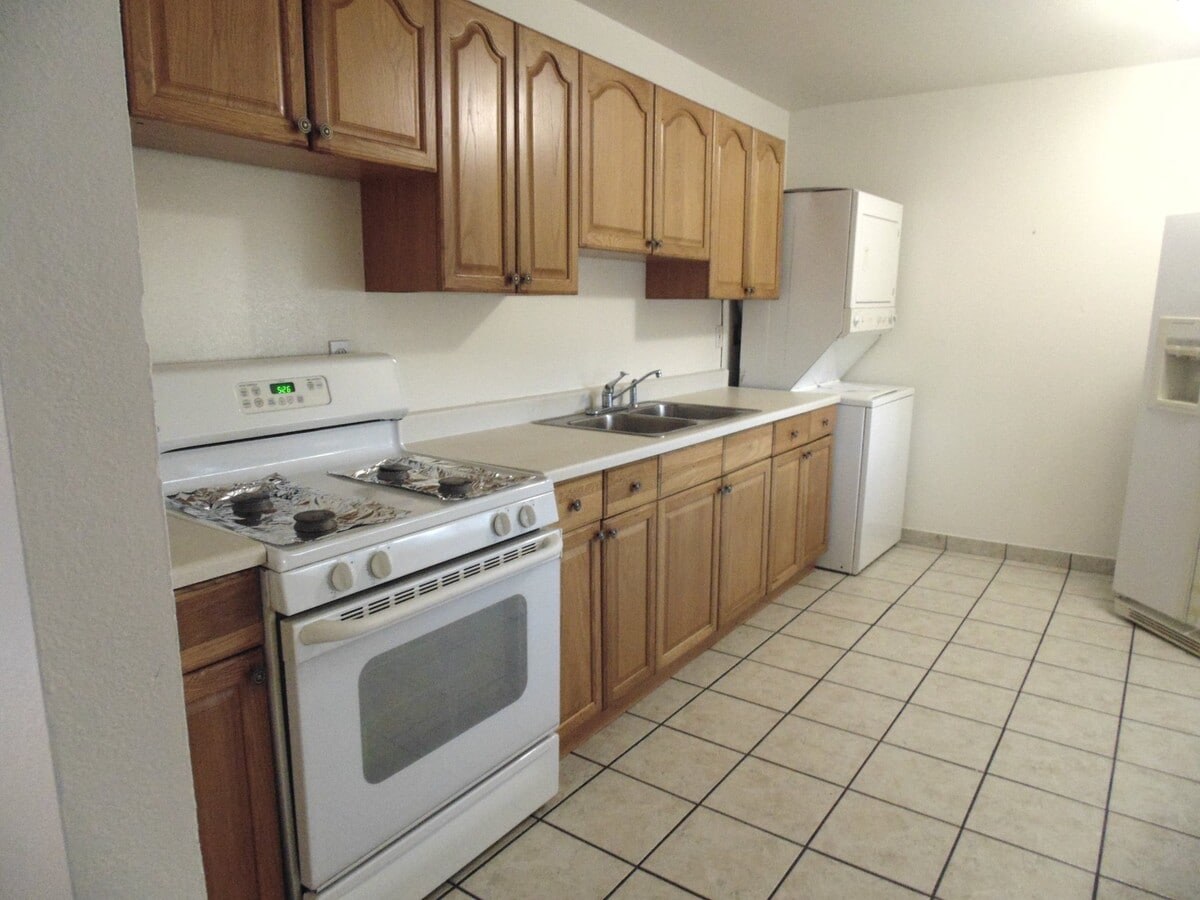 Photo - 5044 W Maryland Ave