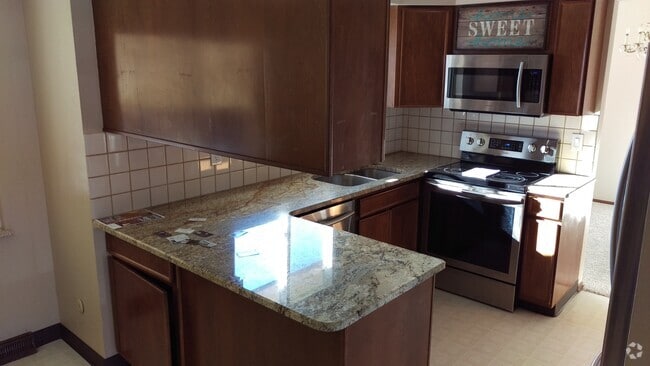 Building Photo - 2829 South Depew Street Rental