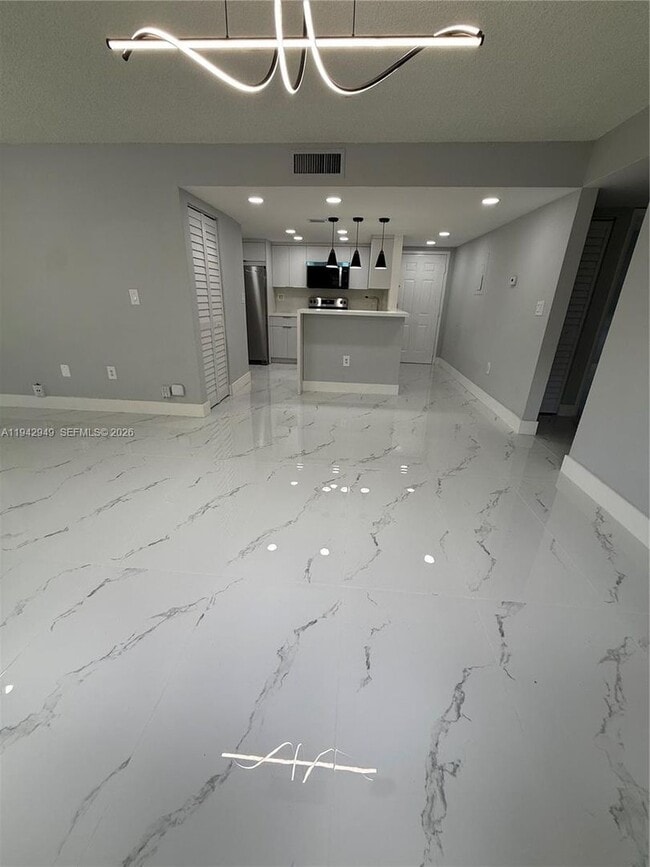 Photo - 9937 Nob Hill Pl