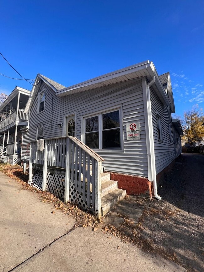 Photo - 72 Hyde St Unit 72 Hyde Street #2