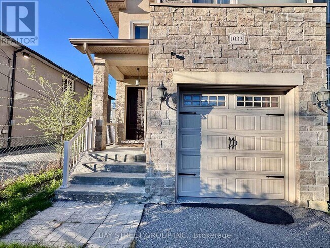 Photo - 1033 Shaw Dr