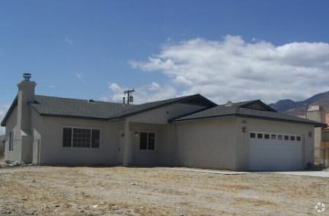 Building Photo - 13459 Cholla Rd Rental