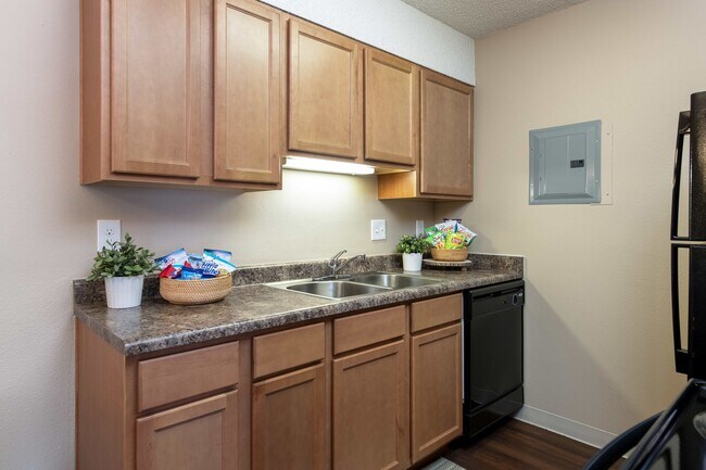 Wentworth Apartments