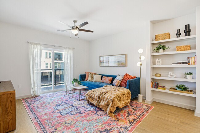 2BR, 2BA - 1,220SF - Living Room - ThreeTwenty at the Vybe