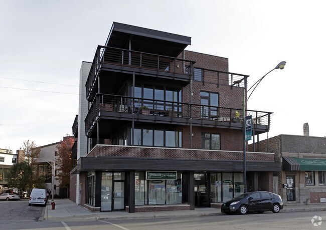 Photo - 2299 N Clybourn Ave